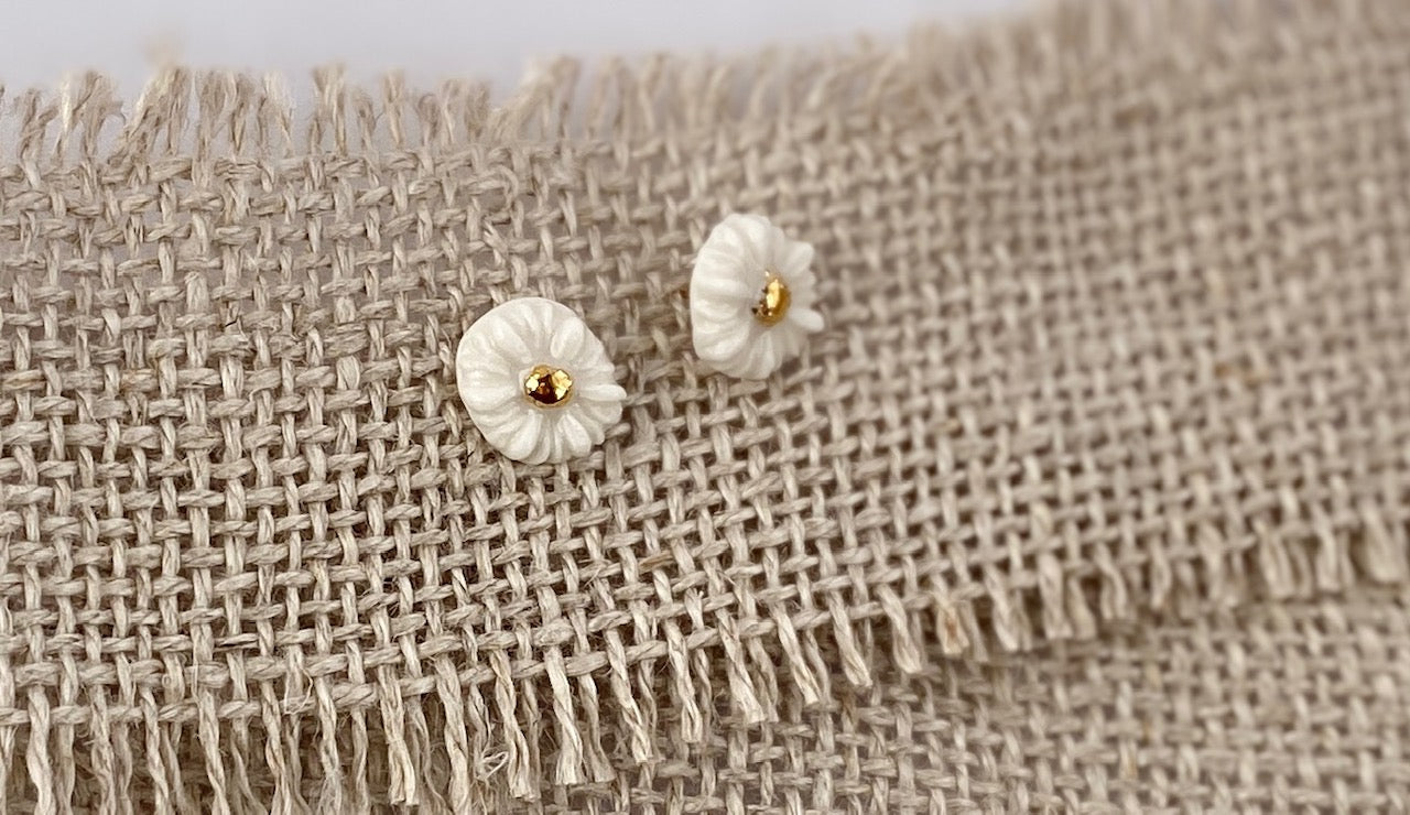 Delicate Daisy Porcelain Flower Stud Earring. White with Gold accent.