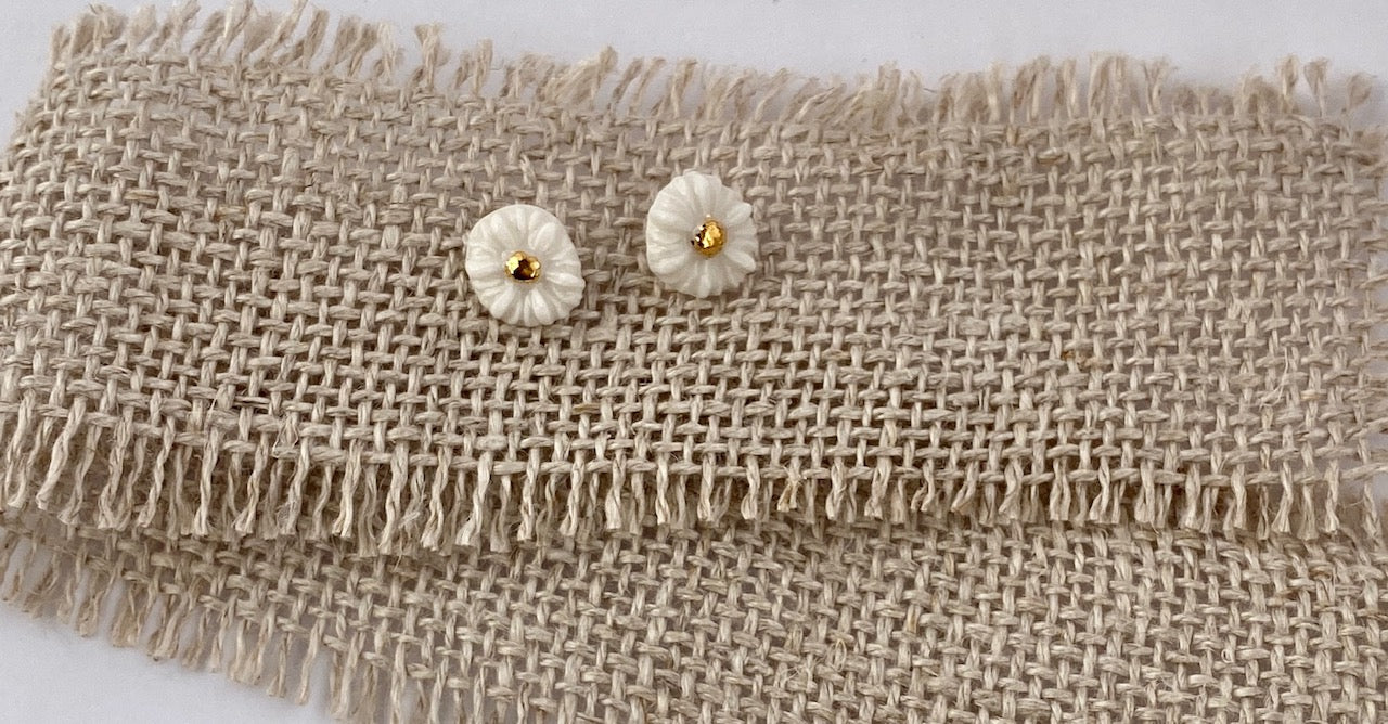 Delicate Daisy Porcelain Flower Stud Earring. White with Gold accent.